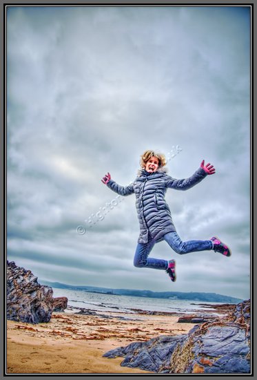 beach-crab-jump.jpg Beach Crab Jump