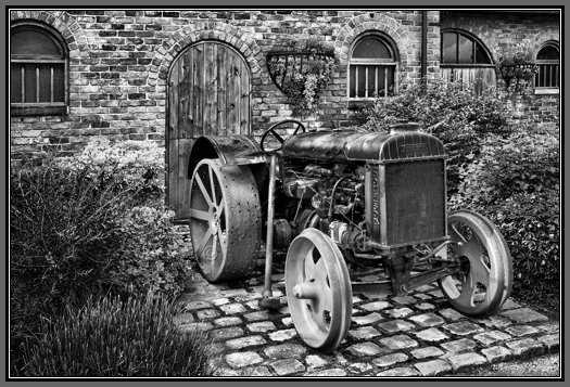 fordson-tractor.jpg Fordson Tractor