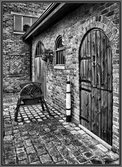 parlour.jpg Stable Parlour