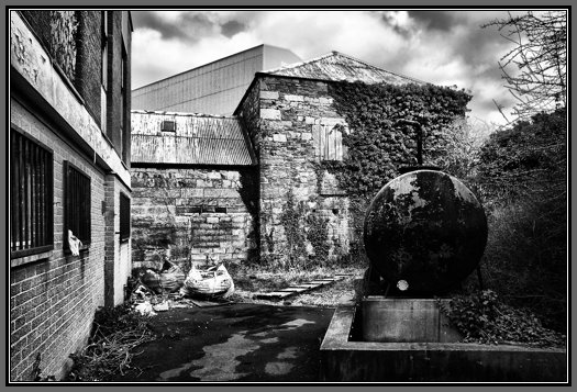 urban-decay-1.jpg Urban Decay 1